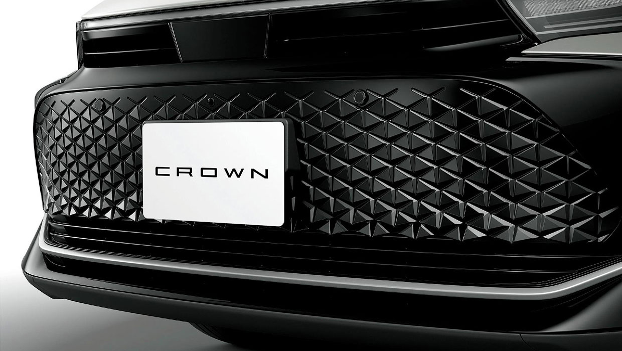 CROWN デザイン